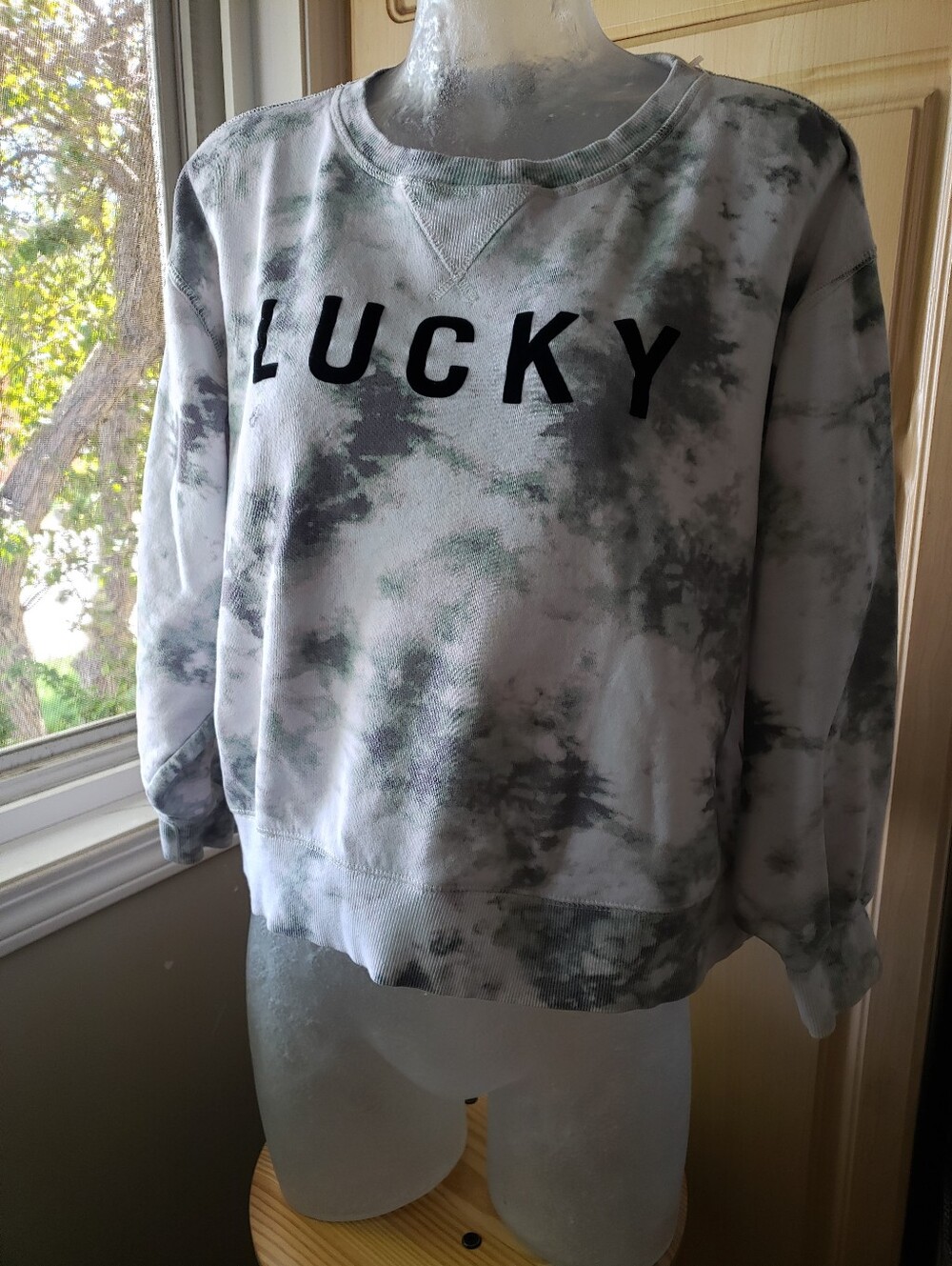 Lucky Brand Women's Green Tie-Dye Pullover Sweatshirt